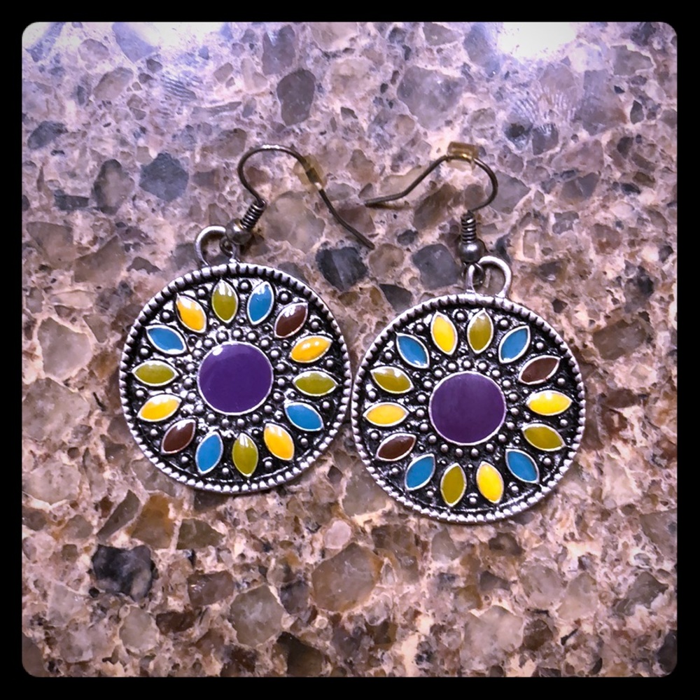 Multicolor earrings